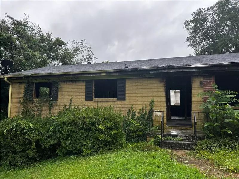 2847 Mitchell PL, Decatur, GA 30032