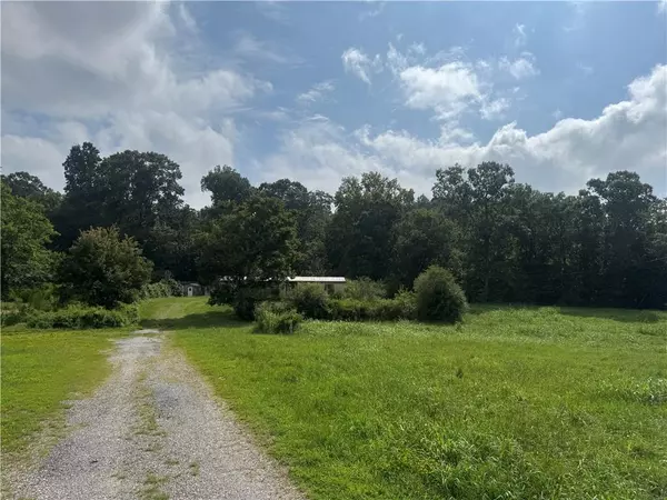 Cumming, GA 30040,3340 Chamblee Gap RD