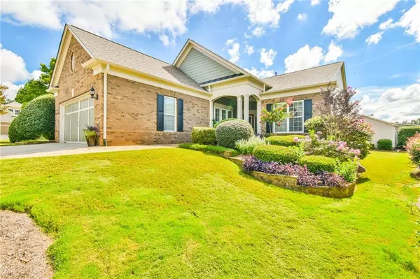 6312 Canebridge LN, Hoschton, GA 30548