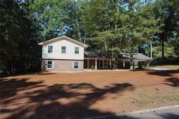 209 Arrowhead DR, Cartersville, GA 30120
