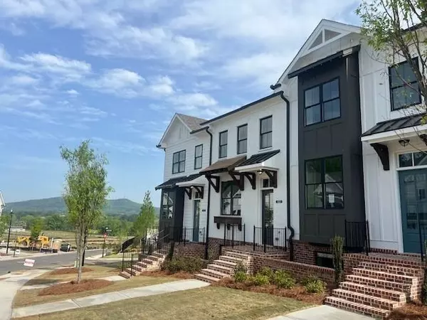 634 Skytop DR #155, Cumming, GA 30040