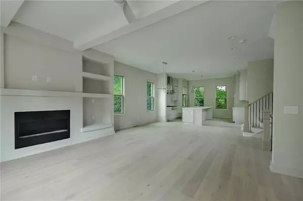 Atlanta, GA 30324,845 Canterbury Overlook NE