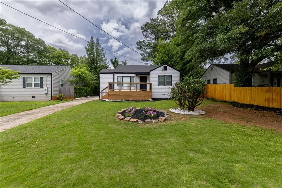 2736 Joyce AVE, Decatur, GA 30032