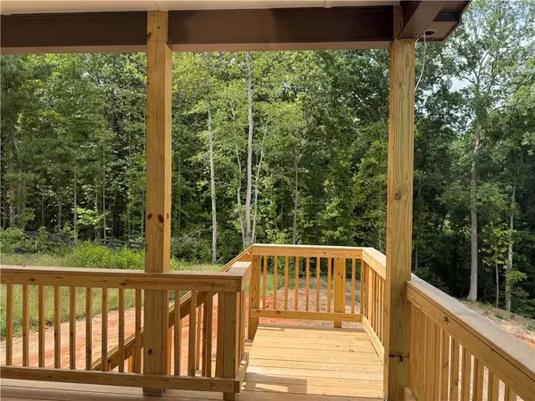 Ball Ground, GA 30107,8625 Standing Stone