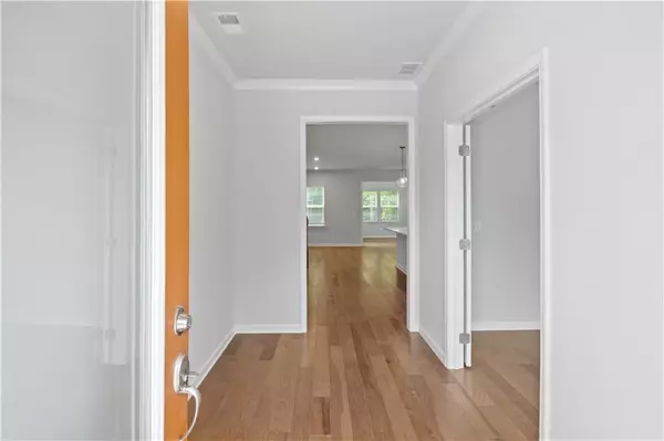 Atlanta, GA 30349,6108 Marigold WAY