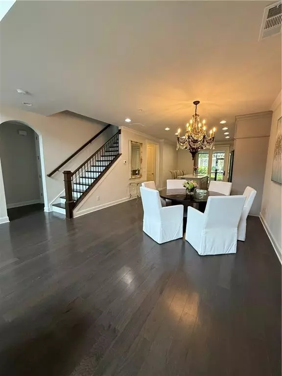 Alpharetta, GA 30009,329 Bailey WALK