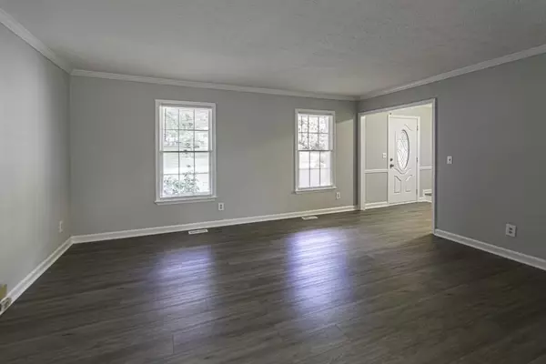 Lilburn, GA 30047,1043 Wash Lee DR SW