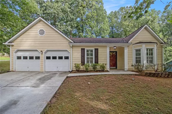 5318 Winslow XING N, Lithonia, GA 30038