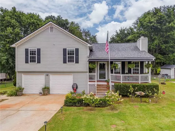 44 Poseidon WAY, Lawrenceville, GA 30045