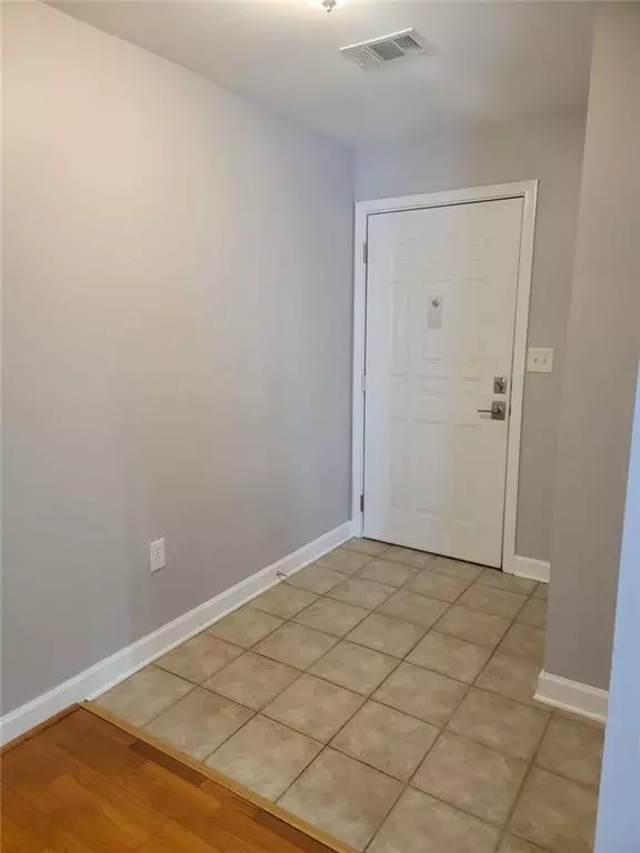 Atlanta, GA 30309,1101 Juniper Street Northeast ST NE #1018