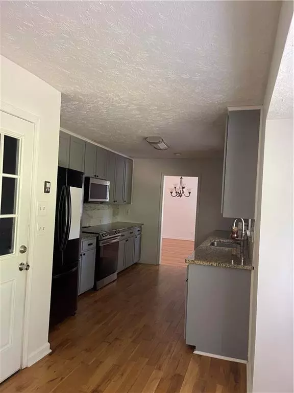 Lilburn, GA 30047,1056 Oak RD SW