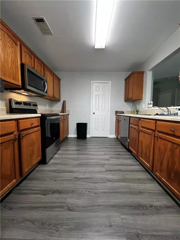 Union City, GA 30291,6229 Hickory Lane CIR