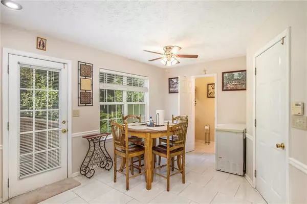 Snellville, GA 30039,4211 Crestside RDG