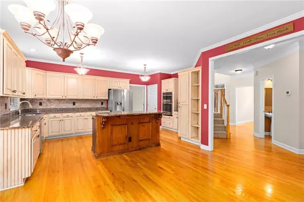 Roswell, GA 30075,105 Kensington Pond CT