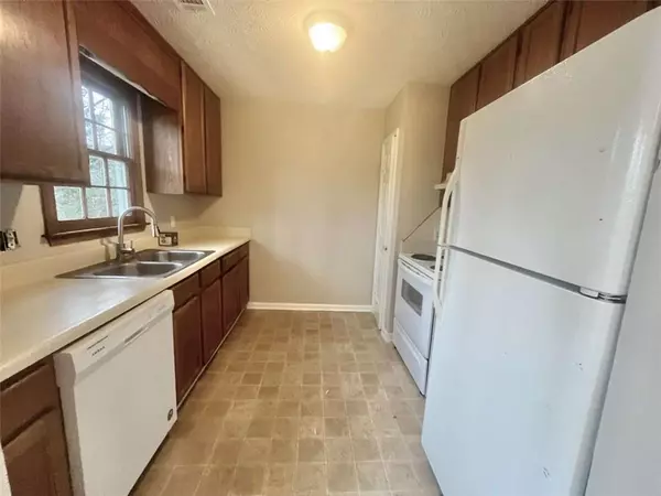 Duluth, GA 30096,4550 Broadwater TRL