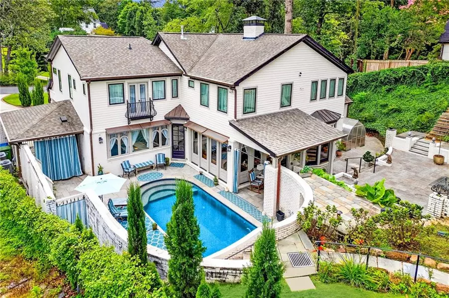 3230 W Andrews DR NW, Atlanta, GA 30305