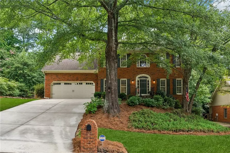 2905 Arborwoods DR, Alpharetta, GA 30022