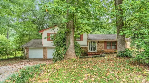 3960 Wedgefield CIR, Decatur, GA 30035