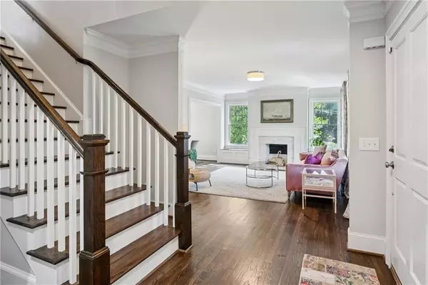 Atlanta, GA 30318,521 Collier RD NW