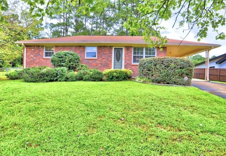 6740 Kull DR, Lithia Springs, GA 30122