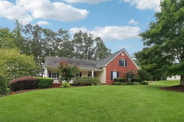 340 Thornhill CIR, Jefferson, GA 30549