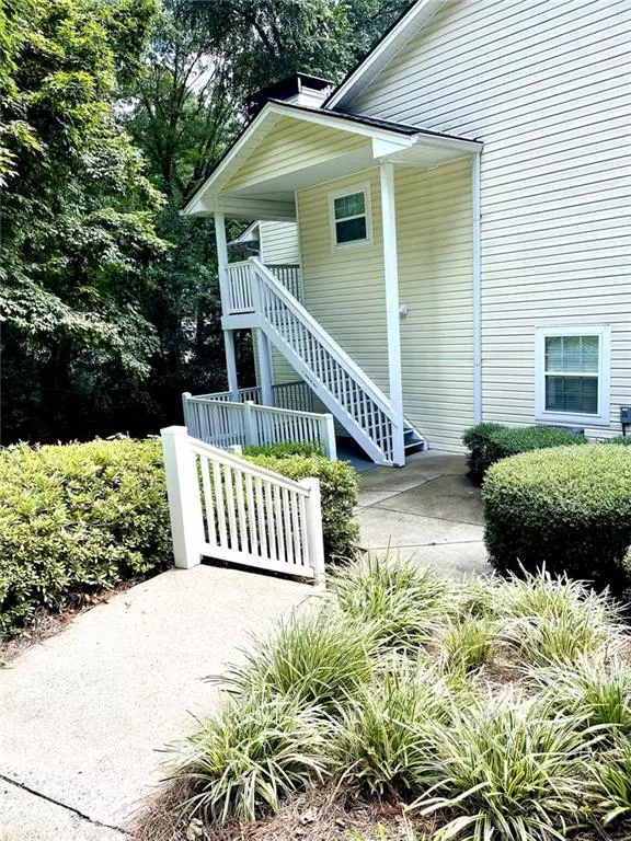 Marietta, GA 30067,2750 SAINT AUGUSTINE TRL SE