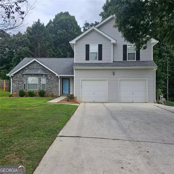 310 Pecan Wood CIR, Fairburn, GA 30213