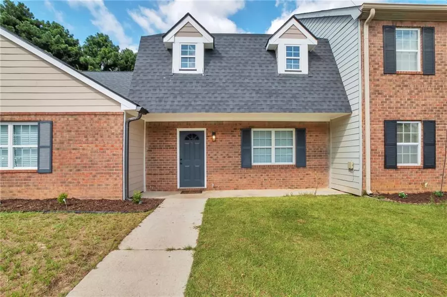 6468 River Park DR, Riverdale, GA 30274