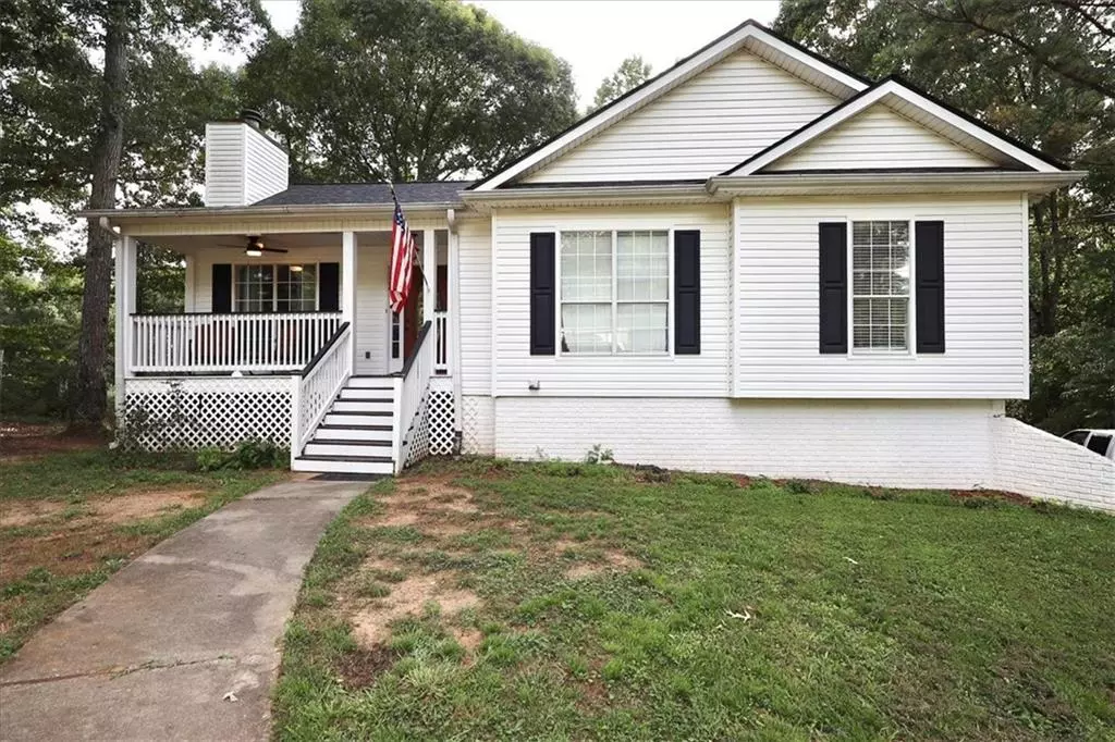 Sharpsburg, GA 30277,316 Winchester DR