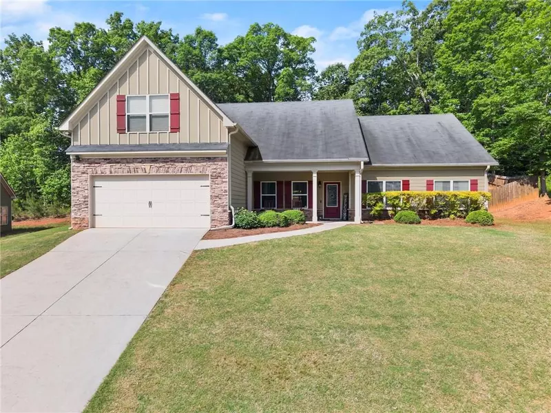 1929 Windstone PL, Winder, GA 30680