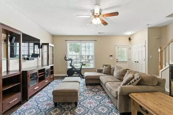 Alpharetta, GA 30022,10900 Wittenridge DR #B3