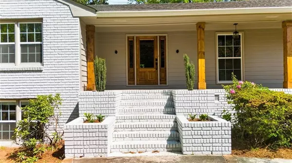 Atlanta, GA 30328,7300 WYNHILL DR