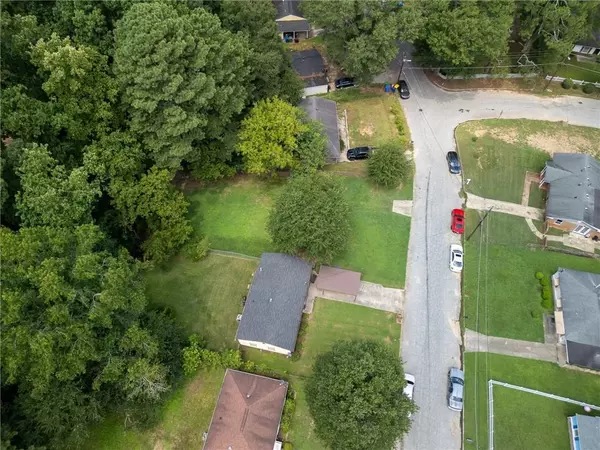 Atlanta, GA 30318,1470 Monteel DR