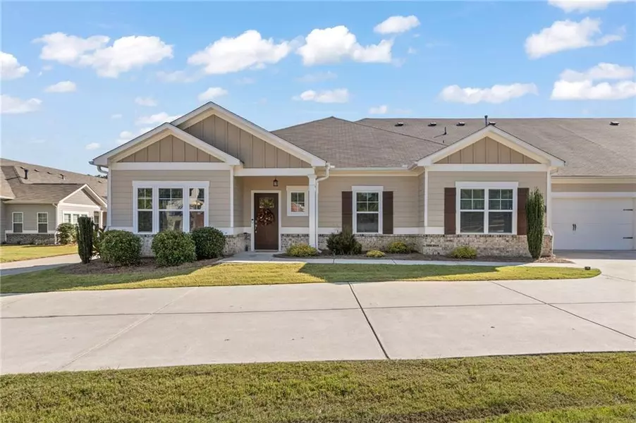 2487 Rathburn CIR, Loganville, GA 30052