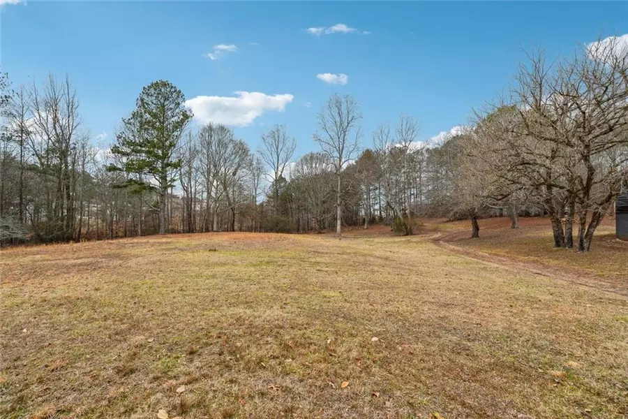 8265 Seabolt DR, Cumming, GA 30028