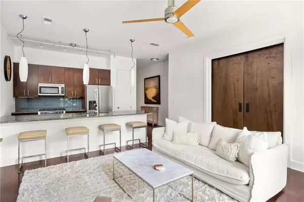 Atlanta, GA 30307,200 N Highland AVE NE #207