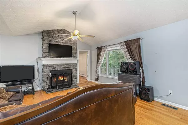 Villa Rica, GA 30180,114 Clay CT