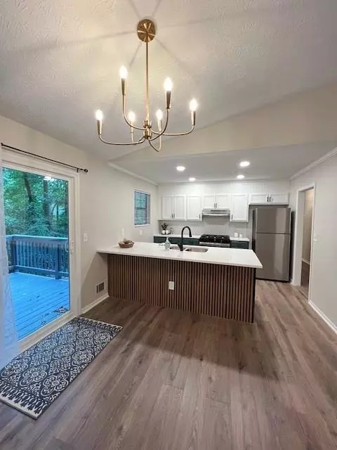 Lithonia, GA 30058,1675 Tree Line RD