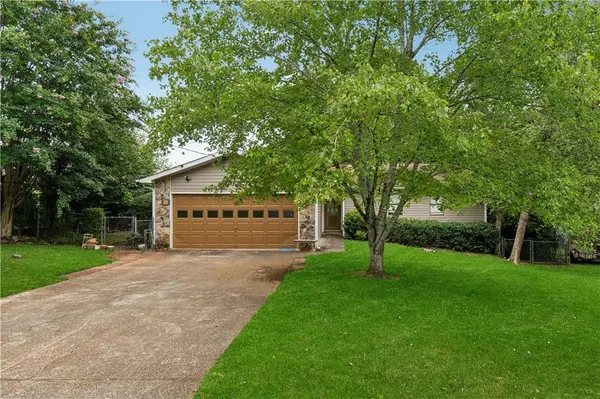 Duluth, GA 30096,2605 Silver Cliff DR