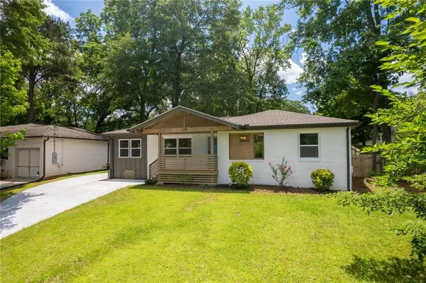3235 Bluebird LN, Decatur, GA 30032