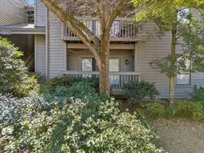 911 Tuxworth CIR, Decatur, GA 30033