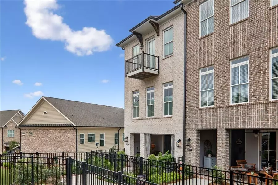 4048 Blandford ST, Peachtree Corners, GA 30092