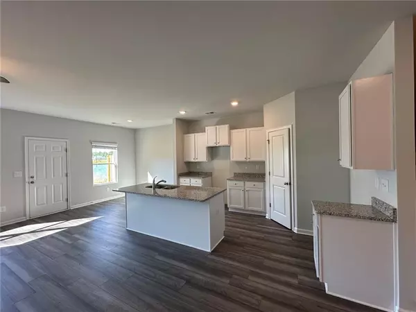 Riverdale, GA 30274,8666 Webb RD