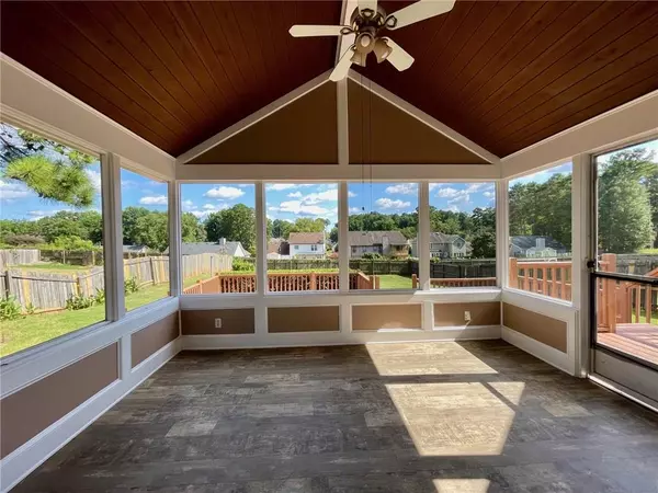 Lawrenceville, GA 30043,800 Meadowsong CIR