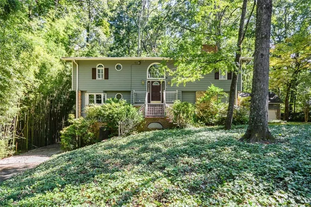 Marietta, GA 30064,852 Hickory DR SW
