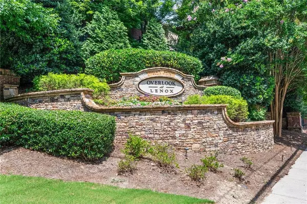 Atlanta, GA 30324,2873 Overlook WAY NE