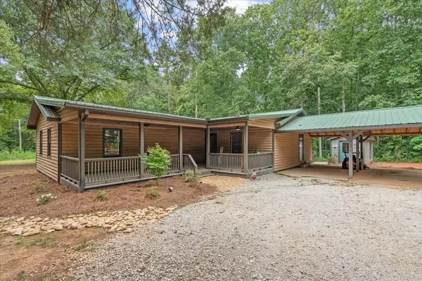 315 Laurel RD, Carrollton, GA 30117