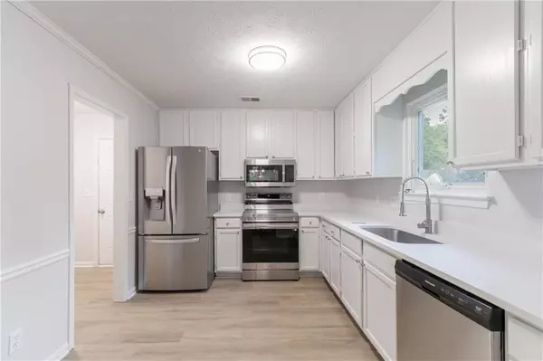 Acworth, GA 30102,1333 Trailwater NW