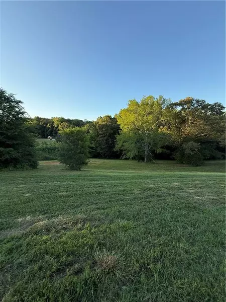 233 Hensley LN, Hoschton, GA 30548