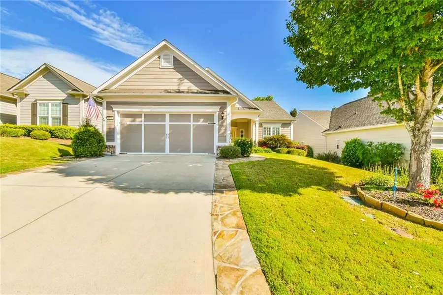 6824 Bayberry RDG, Hoschton, GA 30548